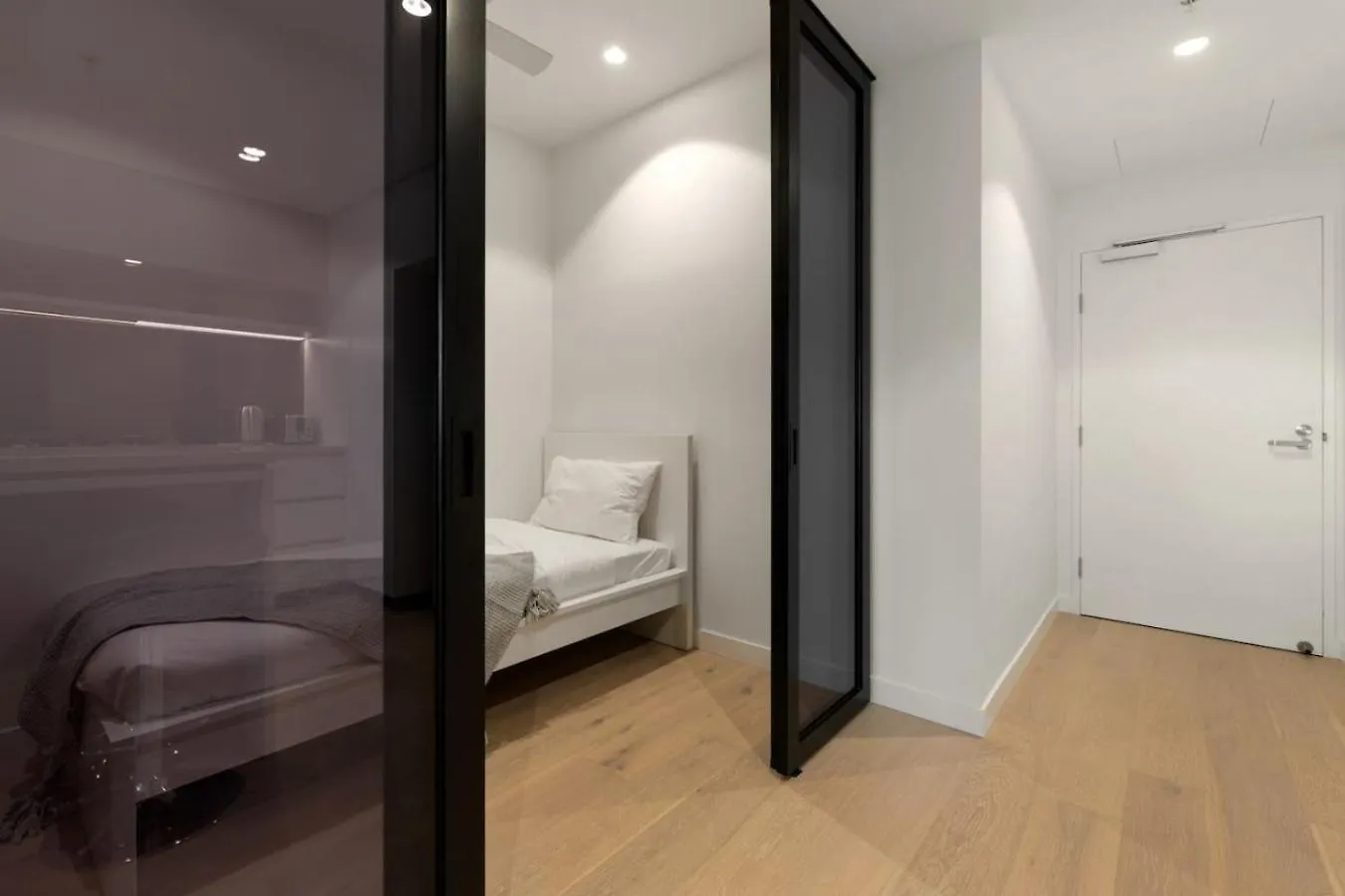 Luxurious 2Br Apt W River View Brisbane